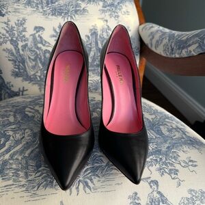 NWOT - Paule Ka Luxurious Stilettos with Silver Heels - 40 EU / 9 US